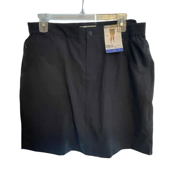 Tilley Pants - Tilley Women's Black Skort